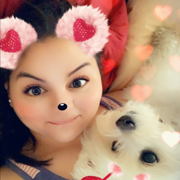 Meet your Posher, Krystal - Picture 1 of 1